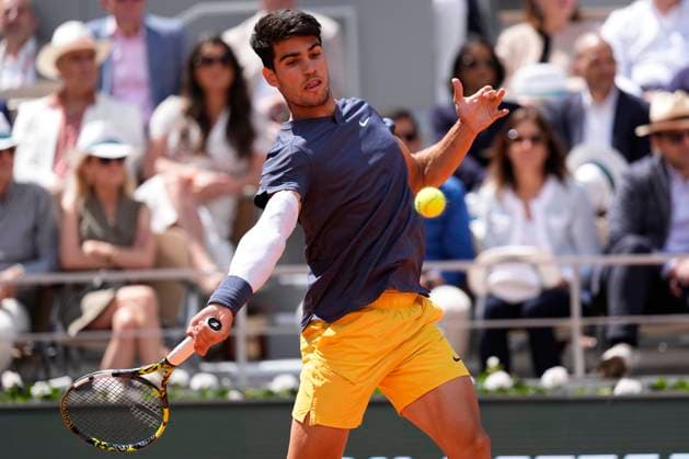 Carlos Alcaraz TENNIS : Roland Garros 2024 - Paris - 09 06 2024 GlennGervot Panoramic 