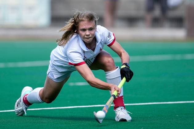 Sport Themen der Woche KW23 Sport Bilder des Tages Ines Wanner (TSVMH, 11), am Ball, Freisteller, Ganzkörper, Einzelbild, Einzelfoto, Aktion, Action, 09.06.2024, Mannheim (Deutschland), Hockey, 2. Bundesliga Gruppe Süd, Damen, TSV Mannheim - Rüsselsheimer RK *** Ines Wanner TSVMH, 11 , on the ball, cropped, full body, single image, single photo, action, action, 09 06 2024, Mannheim Germany , Hockey, 2 Bundesliga Group South, Women, TSV Mannheim Rüsselsheimer RK xozx