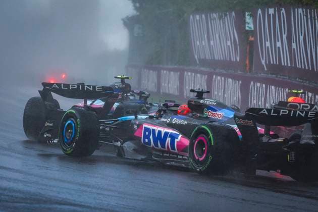 10 GASLY Pierre (fra), Alpine F1 Team A524 and 31 OCON Esteban (fra), Alpine F1 Team A524, action during the Formula 1 AWS Grand Prix du Canada 2024, 9th round of the 2024 Formula One World Championship, WM, Weltmeisterschaft from June 07 to 09, 2024 on the Circuit Gilles Villeneuve, in MontrÃ al, Canada - F1 - CANADIAN GRAND PRIX 2024 DPPI Panoramic  240609_R09_CANADA_DP_FGOO6762