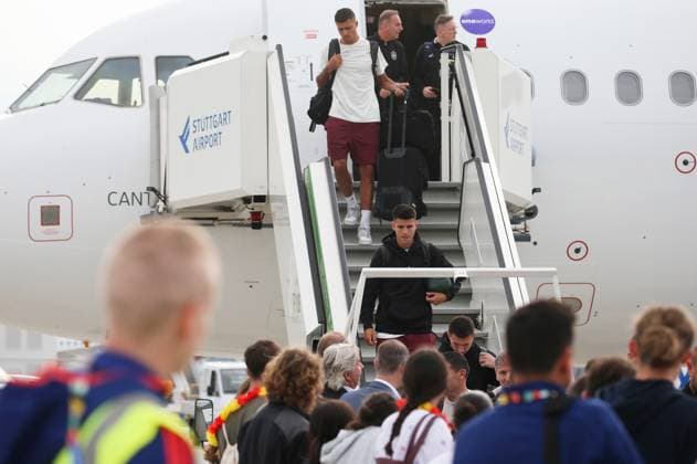 BAU 09 06 2024 Stuttgart European Football Championship Arrival of the Spanish national team at Stuttgart Airport,