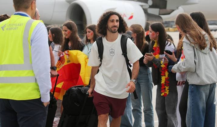 BAU 09 06 2024 Stuttgart European Football Championship Arrival of the Spanish national team at Stuttgart Airport, Cucurella