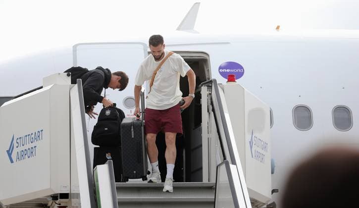 BAU 09 06 2024 Stuttgart European Football Championship Arrival of the Spanish national team at Stuttgart Airport,