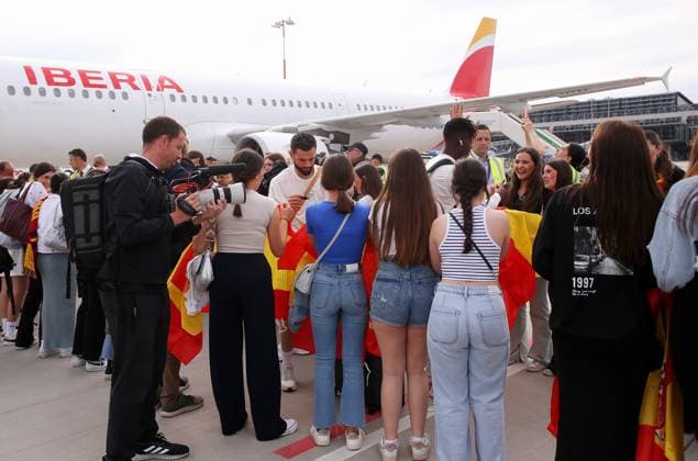 BAU 09 06 2024 Stuttgart European Football Championship Arrival of the Spanish national team at Stuttgart Airport,