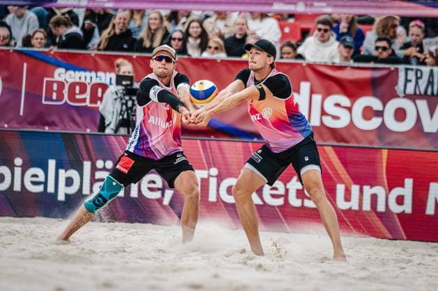 Beach volleyball men German Beach Tour 2024 Tourstop Bremen 09 06 2024 f l Bennet Poniewaz and Paul Henning accepting Bremen Waterfront Bremen Germany