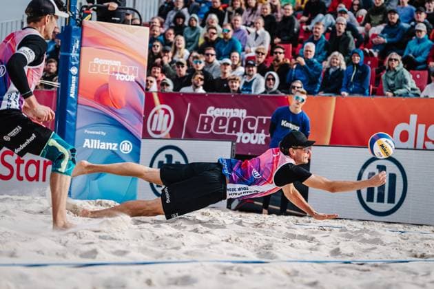 Beach volleyball men German Beach Tour 2024 Tourstop Bremen 09 06 2024 Paul Henning jumps to the ball Bremen Waterfront Bremen Germany