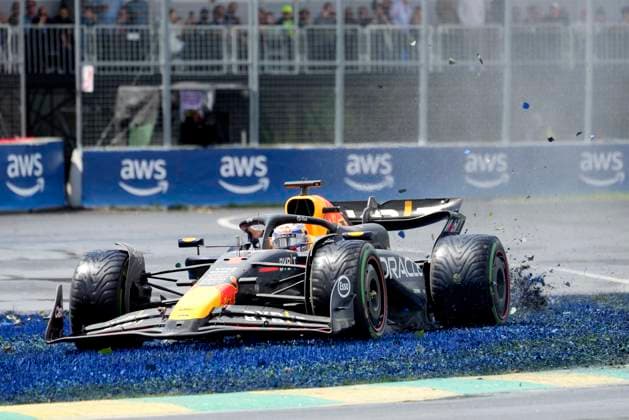 June 9, 2024, Montreal, Pq, CANADA: Red Bull driver Max Verstappen, of the Netherlands, drives into the grass during the Canadian Grand Prix Formula 1 car race, in Montreal, Sunday, June 9, 2024. Canada News - June 9, 2024  - ZUMAc35_ 20240609_zaf_c35_042 Copyright: xPaulxChiassonx