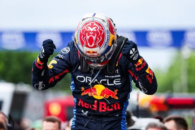 VERSTAPPEN Max (ned), Red Bull Racing RB20, portrait celebrating victory during the Formula 1 AWS Grand Prix du Canada 2024, 9th round of the 2024 Formula One World Championship, WM, Weltmeisterschaft from June 07 to 09, 2024 on the Circuit Gilles Villeneuve, in MontrÃ al, Canada - F1 - CANADIAN GRAND PRIX 2024 DPPI Panoramic  240609_R09_CANADA_DP_FGOO7881