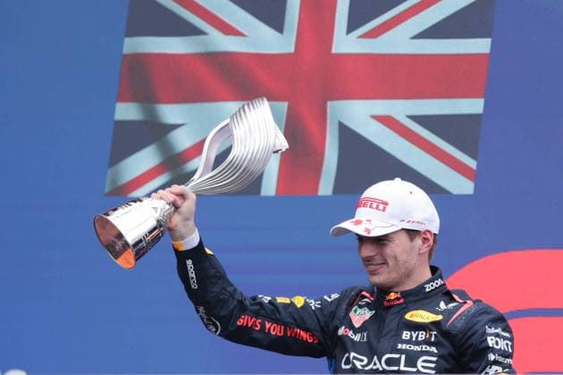 Circuit Gilles-Villeneuve 1 Max Verstappen (ndl) Oracle Red Bull Racing (aut) Red Bull RB20 Honda RBPT, during the 2024 Formula 1 Canadian Grand Prix, 9th round of the 2024 Formula 1 World Championship, WM, Weltmeisterschaft from June 7 to 9, 2024 at the Gilles Villeneuve Circuit in Montreal. (Philippe Nanchino SPP) Copyright: xPhilippexNanchinox xSPPx spp-en-EuSpIm-PN4_F1_Canada_09Jun2024_MT082