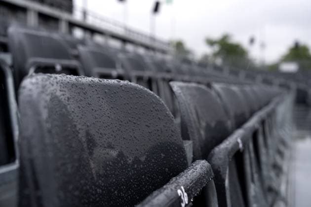 ROSMALEN - The start of the grass tournament Rosmalen has been postponed due to rainfall. Heavy showers will pass through large parts of the country. ANP SANDER KONING xVIxANPxSportx xxANPxIVx 500761599 originalFilename: 500761599.jpg