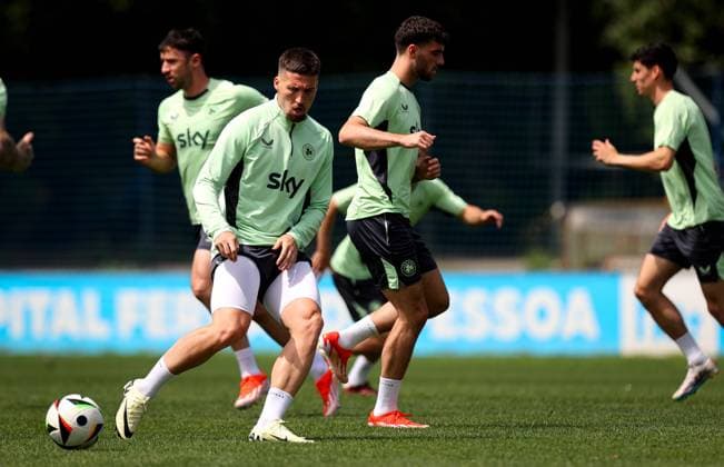 Republic of Ireland Squad Training, Estadio de Sao Miguel, Azores, Portugal 10 6 2024 Matt Doherty Matt Doherty 10 6 2024  Copyright: x INPHO RyanxByrnex RB1_8756