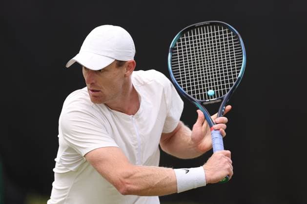 Luke Saville during the match against Henry Searle Rothesay Open Nottingham, Day 1, Tennis, Lexus Nottingham Tennis Centre, Nottingham, UK - 10 June 2024  Copyright: xRyanxBrowne Shutterstockx 14523726v
