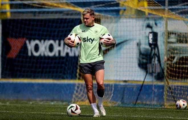 Republic of Ireland Squad Training, Estadio de Sao Miguel, Azores, Portugal 10 6 2024 Sammie Szmodics Sammie Szmodics 10 6 2024  Copyright: x INPHO RyanxByrnex RB1_6515