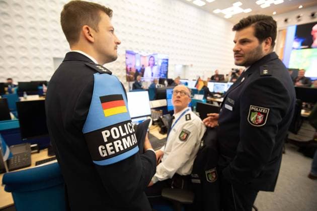 The IPCC in Neuss, interior view, general, feature, border motif, symbol photo Opening of the IPCC International Police cooperation Center for the UEFA European Football Championship 2024, , Neuss, on 10 06 2024 Â