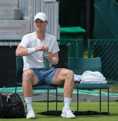 10th June 2024; Lexus Nottingham Tennis Centre, Nottingham, England; Rothesay Nottingham Open, Day 1; Luke Saville takes a break between games , mens singles qualifying  ActionPlus12653090 PaulxBonser
