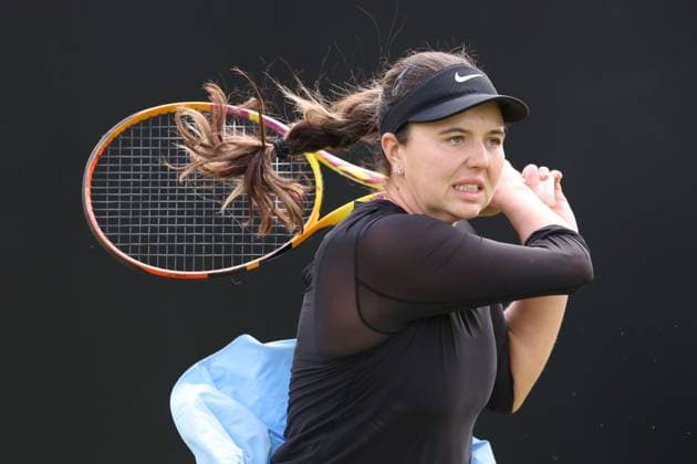 Kayla Day during her 1st round match on Centre Court against Heather Watson Rothesay Open Nottingham, Day 1, Tennis, Lexus Nottingham Tennis Centre, Nottingham, UK - 10 June 2024  Copyright: xRyanxBrowne Shutterstockx 14523726bz
