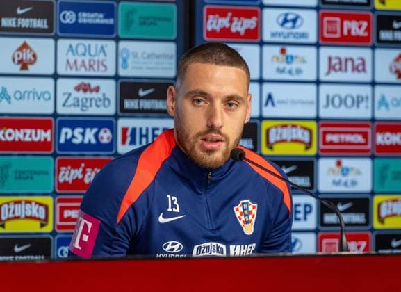 Football, Men, Season 2023 2024, European Championship 2024 in Germany, Training Croatia in the Volksparkstadion in Neuruppin, Nikola Vlasic Croatia at the PK in the stadium, 10 06 2024, Copyright: xMatthiasxKochx