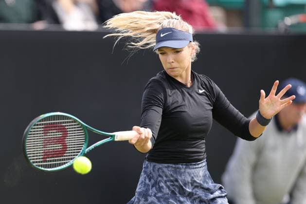 Katie Boulter her 1st round match on Centre Court against Harriet Dart Rothesay Open Nottingham, Day 1, Tennis, Lexus Nottingham Tennis Centre, Nottingham, UK - 10 June 2024  Copyright: xRyanxBrowne Shutterstockx 14523726dc