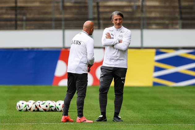 Murat Yakin Swiss, Switzerland, Coach, Trainer Giorgio Contini Swiss, Switzerland, Assistant Coach, Co Coach GER, Training Football Mens National Team Switzerland, Swiss, UEFA European Football Championship 2024 DFB DFL REGULATIONS PROHIBIT ANY USE OF PHOTOGRAPHS AS IMAGE SEQUENCES AND OR QUASI VIDEO GER, Training Football Mens National Team Switzerland, Swiss, UEFA European Football Championship 2024 Stuttgart Copyright: xEibner-Pressefoto RogerxBuerkex EP