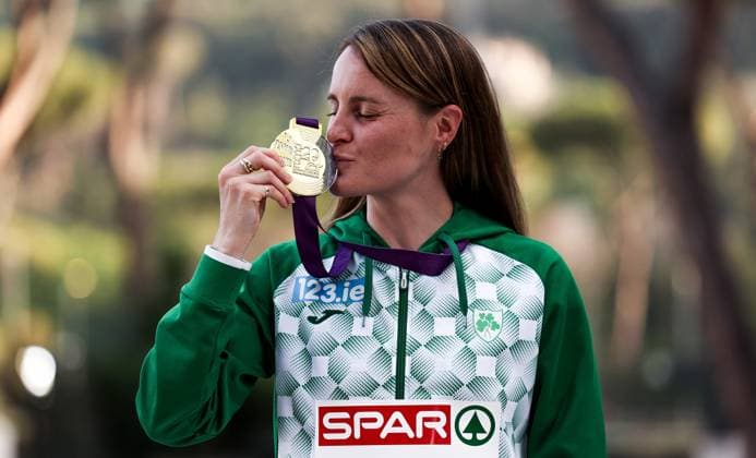 2024 European Athletics Championships, Stadio Olympico, Rome 10 6 2024 Women™s 1500m Final Medal Presentation Ireland™s Ciara Mageean with her gold medal Ciara Mageean with her gold medal 10 6 2024  Copyright: x INPHO MorganxTreacyx MT2_3583