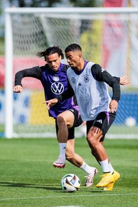 Training camp preparation UEFA EURO 2024 Germany 10 06 2024 duel Leroy Sane Germany , Benjamin Henrichs Germany, 20 Training camp preparation UEFA EURO 2024 Germany Public training Adi Dassler Stadium, Herzogenaurach on 10 06 2024 Copyright: xBEAUTIFULxSPORTS Wunderlx