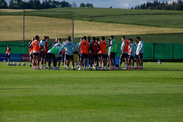 The players of the Spanish national team, Nationalteam participate in a training session at the SV Aasen Sports Center, in the town of Donaueschingen, Germany, 10 June 2024, where they establish their headquarters for the Euro 2024. Spain opens its first training session in Germany !ACHTUNG: NUR REDAKTIONELLE NUTZUNG!  Copyright: xJ.J.xGuillenx GRAF8291 20240610-55013833616_1