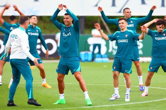 Portugal national football team, Selecao, 10 06 2024, Portugal Ireland friendly training ,2024 European Championship pre-season match , Cristiano Ronaldo Portugal , CR7 ,Francisco Conceicao Portugal Copyright: FernandoxSoares