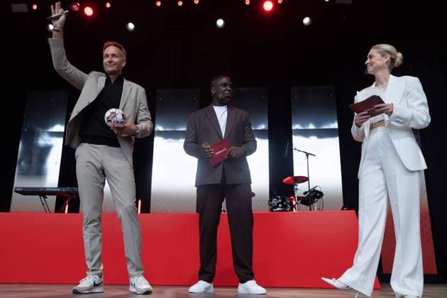 (L-R) Head coach Kasper Hjulmand of Denmark, and the hosts, Melvin Kakooza and Camilla Martin on the stage in Tivoli in Copenhagen Monday June, 10, 2024. DBU, TV2 and Tivoli send the Danish men s national football team off to the UEFA EURO, EM, Europameisterschaft,Fussball 2024 with a live show from Tivoli in Copenhagen Copenhagen Tivoli Denmark Copyright: xKristianxTuxenxLadegaardxBergx 2E6A3870
