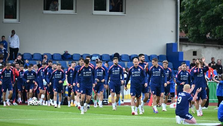 Neuruppin, Germany, 100624. Volksparkstadion. Training of the Croatian national team, Nationalteam before the 2024 European Football Championship in Germany. Photo: Ante Cizmic CROPIX Zagreb Croatia Copyright: xxAntexCizmicx trening_hrvatska19-100624