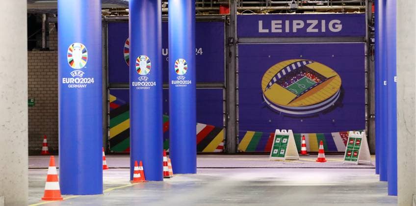 EM Host City Leipzig Stadium Open Media Day Leipzig, 11 06 2024, Stadion Leipzig, Football, UEFA Euro 2024, Host City Leipzig , Open Media Day at the stadium , In photo EM UEFA Euro 2024 branding in the stadium tunnel , For editorial use only Only editorial use , Picture Point