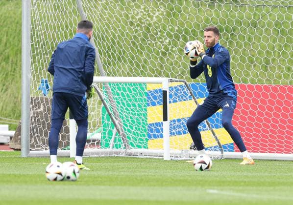 Angus Gunn of Scotland during the training session Scotland Training Session and press conference, PK, Pressekonferenz UEFA European Championship, EM, Europameisterschaft 2024, Group A Football, Stadion am Groben, Garmisch-Partenkirchen, Germany, 11 Jun 2024 EDITORIAL USE ONLY No use with unauthorised audio, video, data, fixture lists, club league logos or live services. Online in-match use limited to 120 images, no video emulation. No use in betting, games or single club league player publications.  Copyright: xPaulxCurrie Shutterstockx 14523736ag