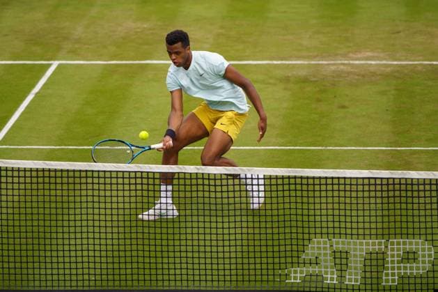 BOSS Open ATP 250 2024 Stuttgart, 11 06 2024 Giovanni Mpetshi Perricard FRA, France BOSS Open 2024, ATP 250, TC Weissenhof grounds on 10 06 2024, Stuttgart Copyright: xBEAUTIFULxSPORTSx Pajonkx