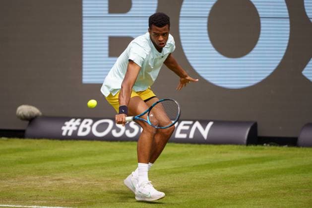 BOSS Open ATP 250 2024 Stuttgart, 11 06 2024 Giovanni Mpetshi Perricard FRA, France BOSS Open 2024, ATP 250, TC Weissenhof grounds on 10 06 2024, Stuttgart Copyright: xBEAUTIFULxSPORTSx Pajonkx
