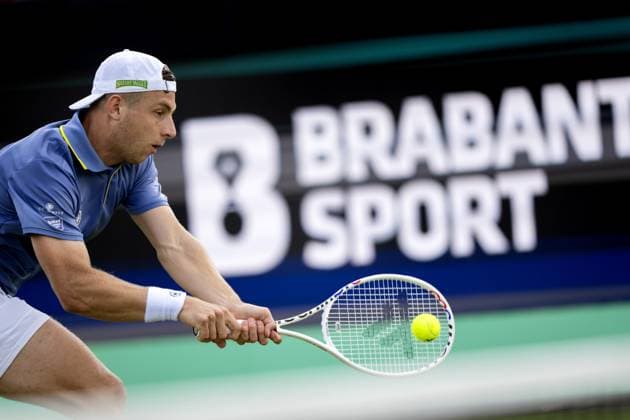Tennis, ATP-Turnier in s Hertogenbosch ROSMALEN - Tallon Greekpoor (NED) in action against Miomir Kecmanovic (SRB) on the fourth day of the Libema Open tennis tournament in Rosmalen. ANP SANDER KONING xVIxANPxSportx xxANPxIVx 500860975 originalFilename: 500860975.jpg