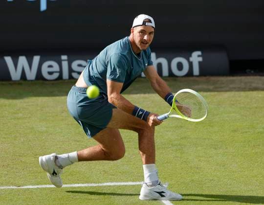 11 06 2024, Boss Open 2024, ATP Tour 250, TC Weissenhof Stuttgart, Tennis, Sport, in the picture Jan Lennard Struff GER