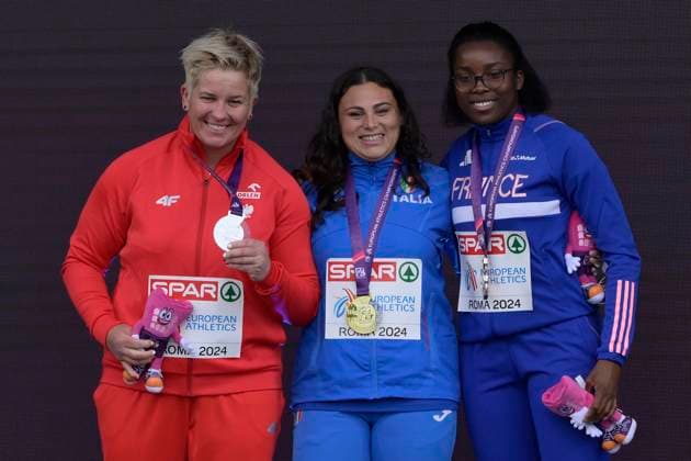 Athletics, European Championships in Rome, womens hammer throw, award ceremony