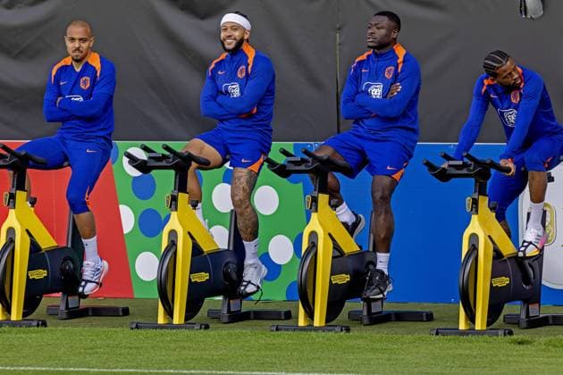 WOLFSBURG,11-06-2024, Training Camp of Team Netherlands in preparation of EURO 2024. Donyell Malen, Memphis Depay, Brian Brobbey and Georginio Wijnaldum Team Netherlands 11-6-2024  x25471941x Copyright: