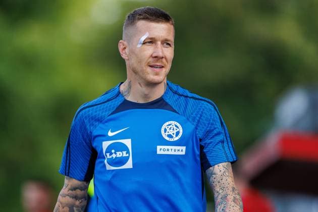 Public training, Slovakia, Mainz, 11 06 2024 Juraj Kucka Slovakia 19 Public training of the national team of Slovakia in the Bruchweg Stadium on the Wolfgang Frank Campus, Mainz, 11 06 2024 Copyright: xBEAUTIFULxSPORTS Hahnex