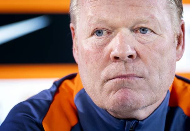 WOLFSBURG - National coach Ronald Koeman during a press conference, PK, Pressekonferenz of the Dutch national team, Nationalteam in the Volkswagen Arena on June 12, 2024 in Wolfsburg, Germany. The Dutch national team is preparing for the first group match at the European Football Championship in Germany against Poland. ANP KOEN VAN WEEL UEFA EURO, EM, Europameisterschaft,Fussball 2024 Germany 2024 xVIxANPxSportx xxANPxIVx 500914673 originalFilename: 500914673_20240612.jpg
