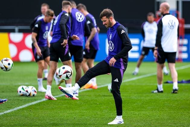 Pascal Groß Germany , 05 on the ball, GER, DFB, Training, Football mens national team Germany, UEFA European Football Championship 2024, Herzogenaurach 12 06 2024 GER, DFB, Training, Football mens national team Germany, UEFA European Football Championship 2024, Herzogenaurach 12 06 2024 Herzogenaurach Copyright: xEibner-Pressefoto FlorianxWieganx EP_FWD