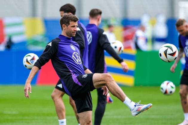 Thomas Mueller Germany , 13 on the ball, GER, DFB, Training, Football mens national team Germany, UEFA European Football Championship 2024, Herzogenaurach 12 06 2024 GER, DFB, Training, Football mens national team Germany, UEFA European Football Championship 2024, Herzogenaurach 12 06 2024 Herzogenaurach Copyright: xEibner-Pressefoto FlorianxWieganx EP_FWD