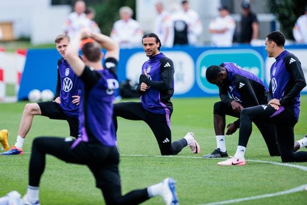 Training camp preparation UEFA EURO 2024 Germany 12 06 2024 Leroy Sane Germany, 19 jokes while stretching with Manuel Neuer Germany, 1 Training camp preparation UEFA EURO 2024 Germany Training HerzoBase, Herzogenaurach on 12 06 2024 Copyright: xBEAUTIFULxSPORTS Wunderlx