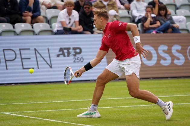 BOSS Open ATP 250 2024 Stuttgart, 12 06 2024 Hamad Medjedovic SRB, Serbia BOSS Open 2024, ATP 250, TC Weissenhof grounds on 12 06 2024, Stuttgart Copyright: xBEAUTIFULxSPORTSx Pajonkx