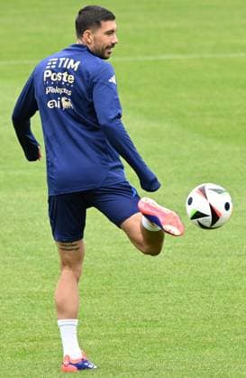June 12, 2024, Iserlohn, Germany: Italy™s forward Mattia Zaccagni attends a training session at the Hemberg Stadion Nord Halle in Iserlhon, Germany, 12 June 2024. ANSA DANIEL DAL ZENNARO UEFA EURO, EM, Europameisterschaft,Fussball 2024  - ZUMAa110 20240612_zaf_a110_020_20240612 Copyright: xDanielxDalxZennarox