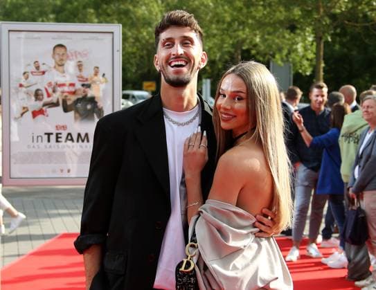 12 06 2024, Germany, Leonberg, Soccer Bundesliga, VfB in Team, movie premiere Traumpalast Leonberg, 6 pm red carpet, 7 30 talk, then movie, Atakan Karazor with company