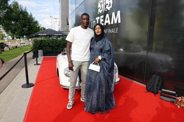 12 06 24 VfB Stuttgart premiere event documentary VfBinTeam as cinema film Germany, Leonberg, 12 06 2024, Football, Bundesliga, VfB Stuttgart, Premiere event documentary VfBinTeam as cinema film at Traumpalast Kino Leonberg Serhou Guirassy with wife Assah