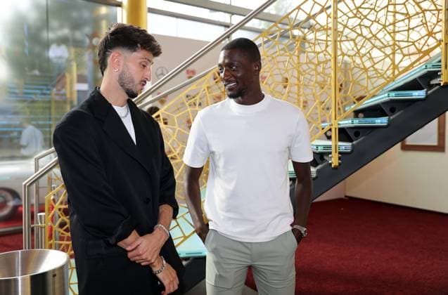 12 06 24 VfB Stuttgart Premiere event documentary VfBinTeam as cinema film Germany, Leonberg, 12 06 2024, Football, Bundesliga, VfB Stuttgart, Premiere event documentary VfBinTeam as cinema film in the Traumpalast cinema Leonberg v l Atakan Karazor, Serhou Guirassy