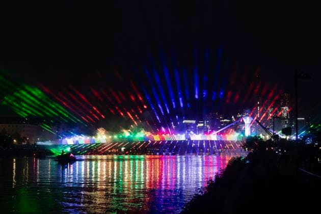 Raft bridge lightshow Frankfurt am Main for the opening of the Fan Mile, 12 06 2024 Raft bridge lightshow Frankfurt, Frankfurt am Main, Weseler Werft, 12 6 2024 Copyright: xBEAUTIFULxSPORTS Gawlikx