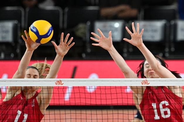(L-R) Andrea Drews (USA), Dana Rettke (USA), JUNE 13, 2024 - Volleyball : FIVB Volleyball Nations League 2024 Women s Preliminary Round between Netherlands 0-3 USA at West Japan General Exhibition Center, Fukuoka, Japan. Noxthirdxpartyxsales  (256243738_20240613)
