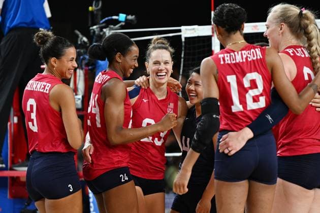 USA Women s team group, Mannschaftsbild, Totale (USA), JUNE 13, 2024 - Volleyball : FIVB Volleyball Nations League 2024 Women s Preliminary Round between Netherlands 0-3 USA at West Japan General Exhibition Center, Fukuoka, Japan. Noxthirdxpartyxsales  (256243804_20240613)