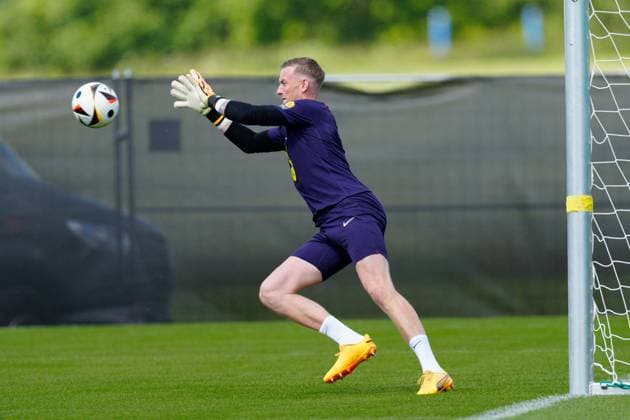 Jordan Pickford of England England Training Session and press conference, PK, Pressekonferenz UEFA European Championship, EM, Europameisterschaft 2024, Group C, Football, Spa & Golf Resort Weimarer Land, Blankenhain, Germany, 13 Jun 2024 EDITORIAL USE ONLY No use with unauthorised audio, video, data, fixture lists, club league logos or live services. Online in-match use limited to 120 images, no video emulation. No use in betting, games or single club league player publications. Copyright: xDavexShopland Shutterstockx 14523765s
